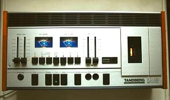 Tandberg TCD 330