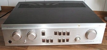 Luxman C-300