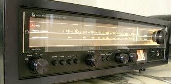 Luxman R 1030, schwarze Ausführung