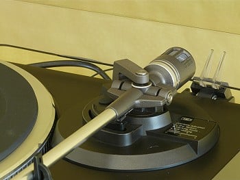 Technics SL-QD33